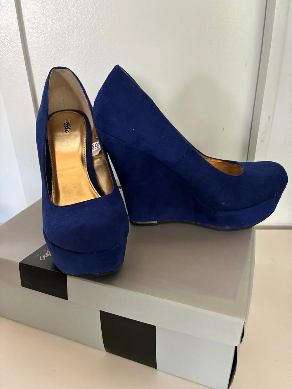 Mossimo Royal Blue Suede Platform Wedge Pumps